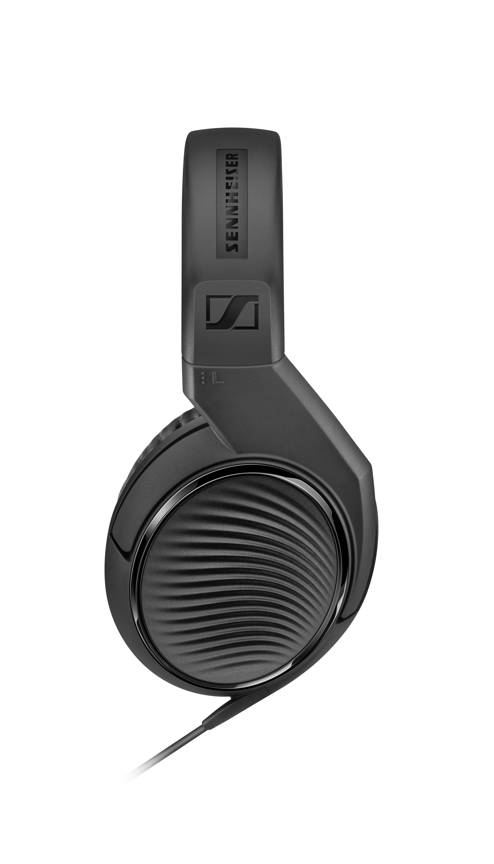 Sennheiser HD 200 PRO with cable