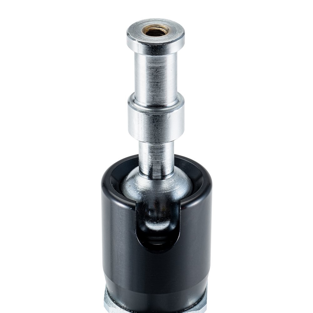 Manfrotto 143N 16 mm stud and female thread detail