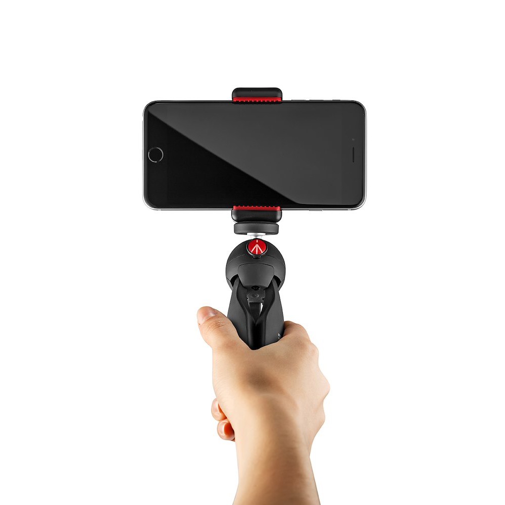 Manfrotto PIXI Smart used as a handheld phone grip