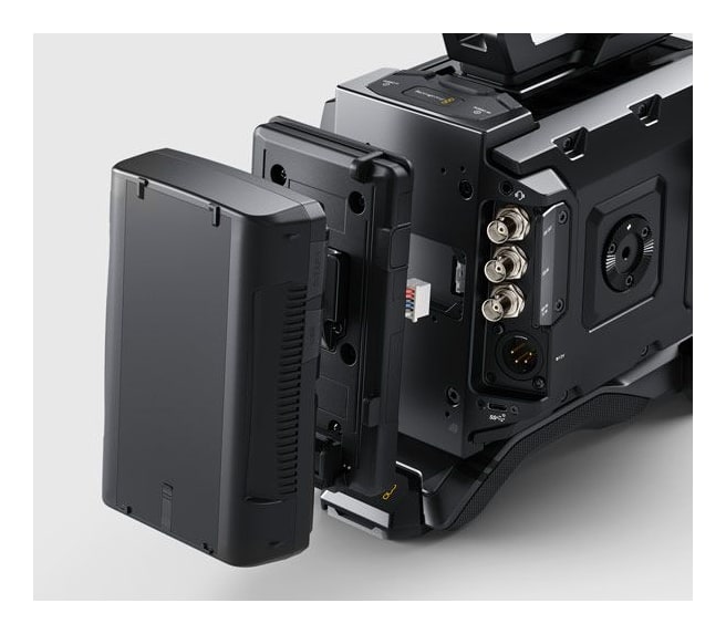 Blackmagic URSA Mini Pro 12K – Standard batteries and power