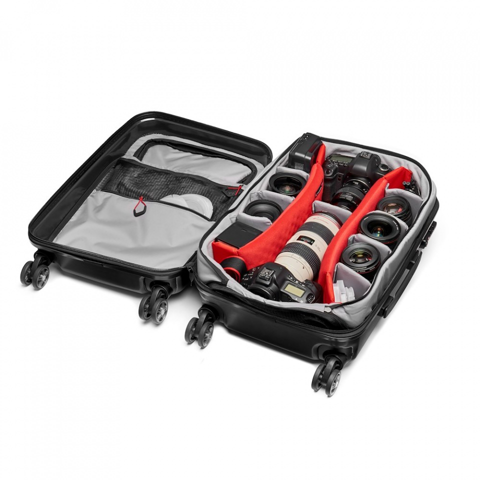 Open Manfrotto Spin-55 with organised camera compartment