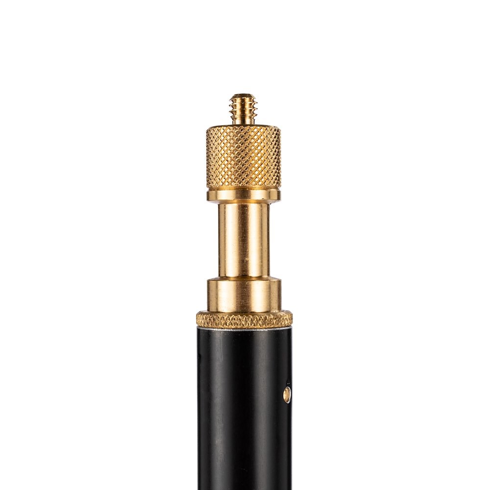 Threaded ends of the Manfrotto 173B