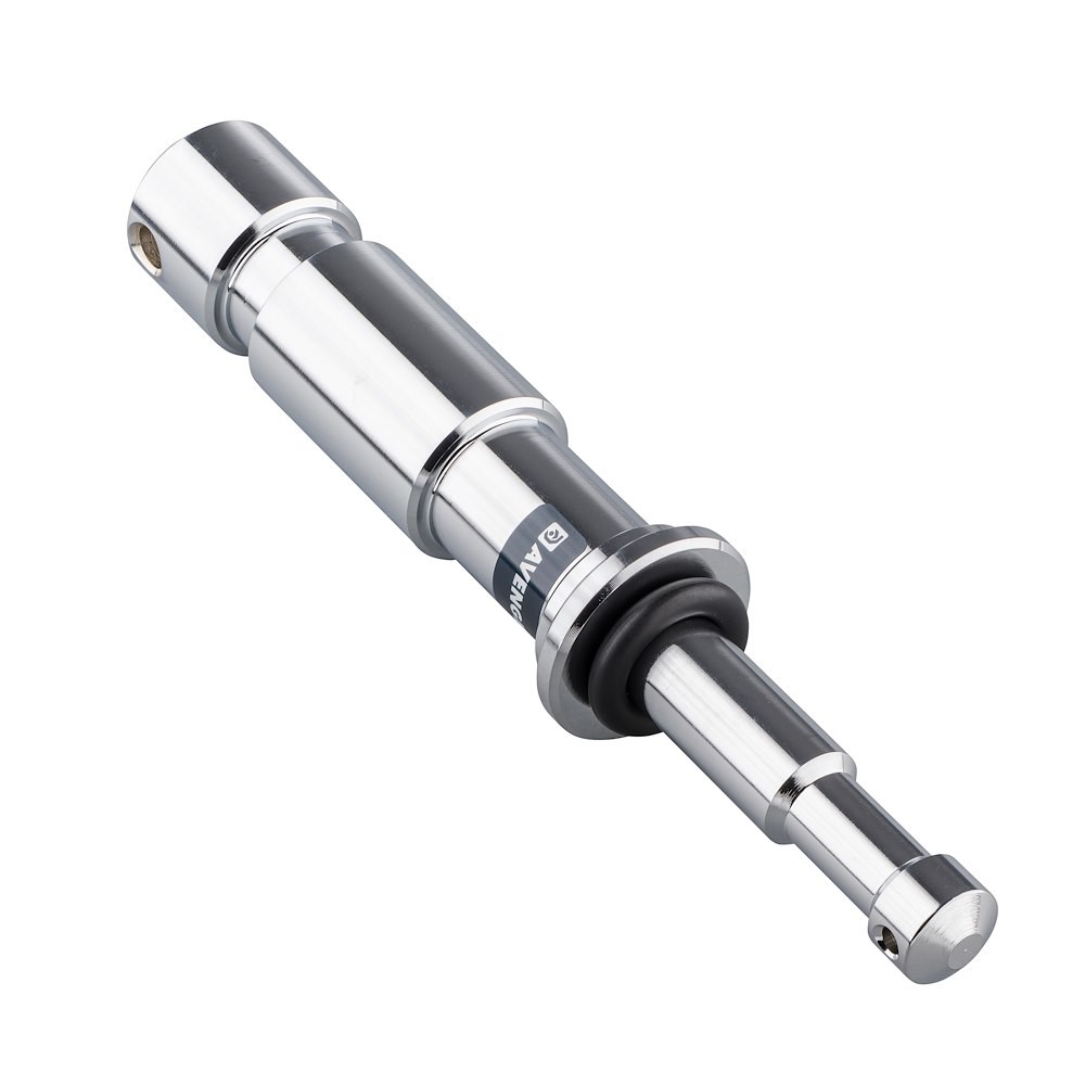 Baby 16 mm stud on the Avenger E200 adapter