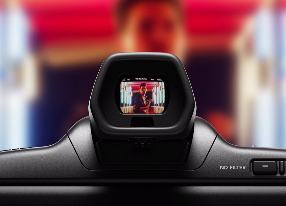 Blackmagic Pocket Cinema Camera Pro EVF – 1280 × 960 OLED display