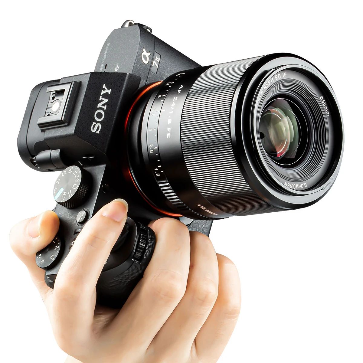 Handheld shooting with Viltrox 24mm F1.8 FE
