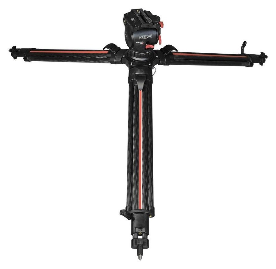 Cartoni Focus 10 SDS Carbon System – Low-angle shot