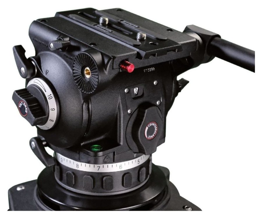 Cartoni Master 25 – Controls on the sides