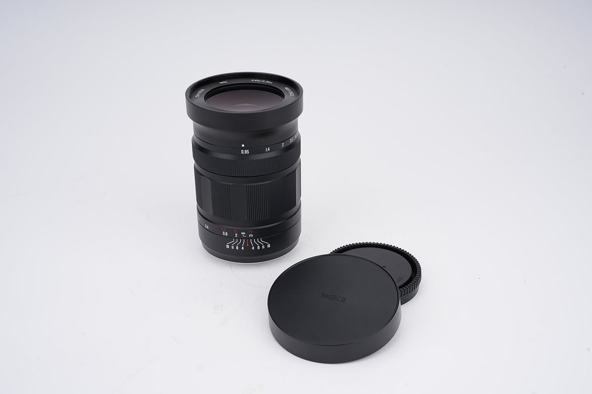 MK-25MM F0.95 Aps-C Z