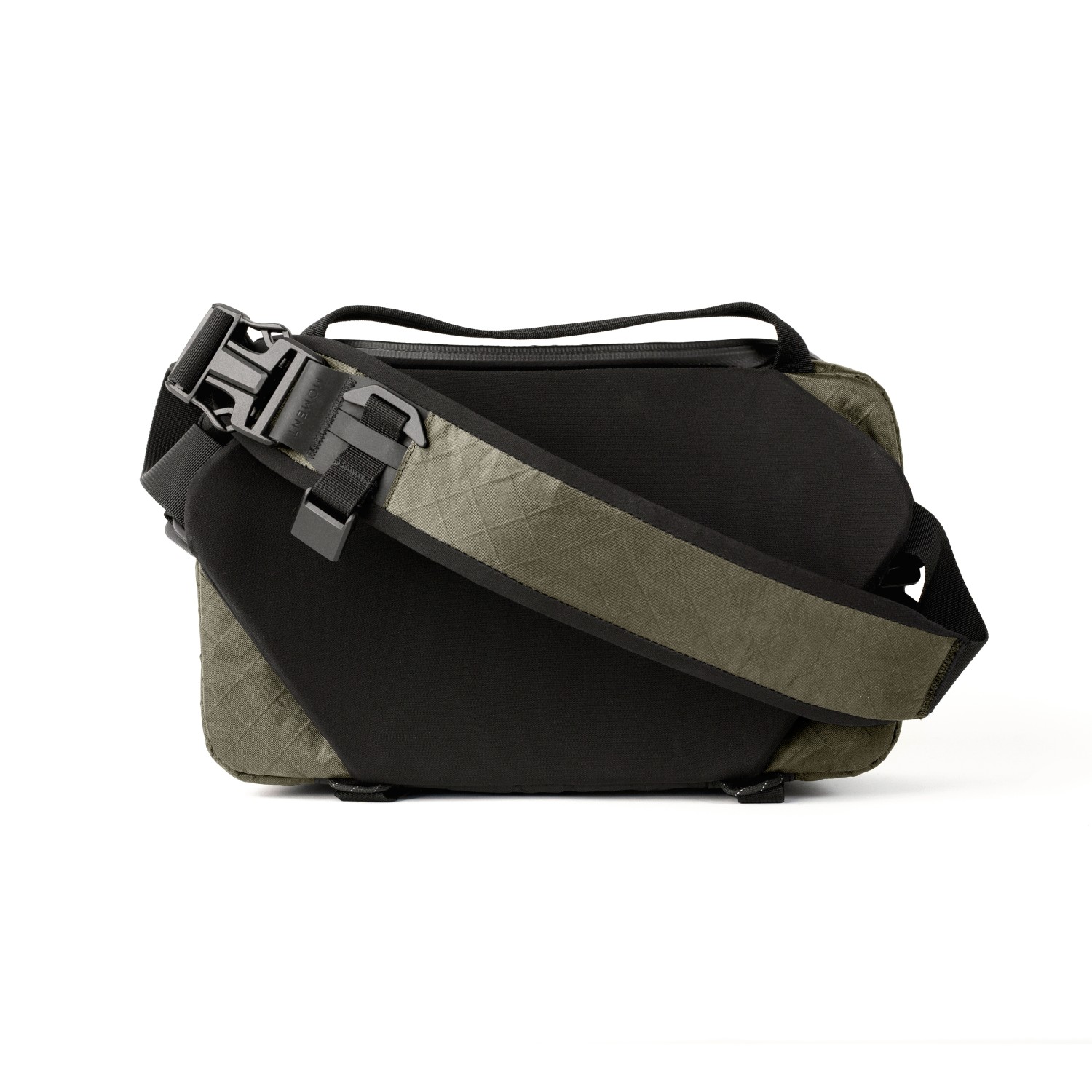 Contoured back panel and shoulder strap of the Moment Rugged 6L sling