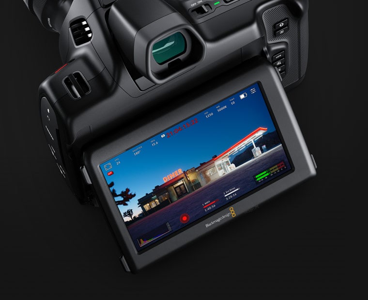 Blackmagic Cinema Camera 6K – Monitor directly on the camera
