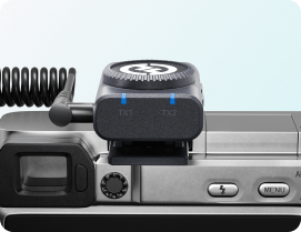 Hollyland LARK M2 camera receiver on a camera