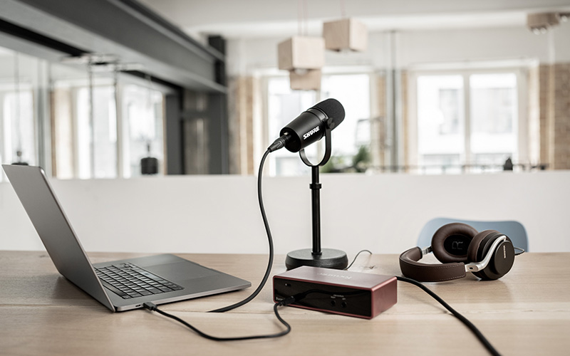 Podcastový mikrofon SHURE MV7X