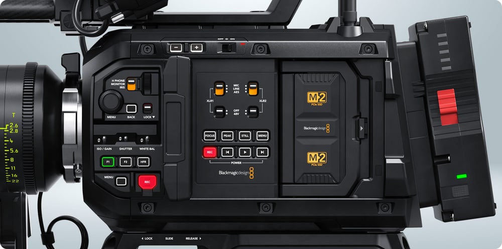 Blackmagic URSA Cine 12K LF + EVF – A body for demanding productions