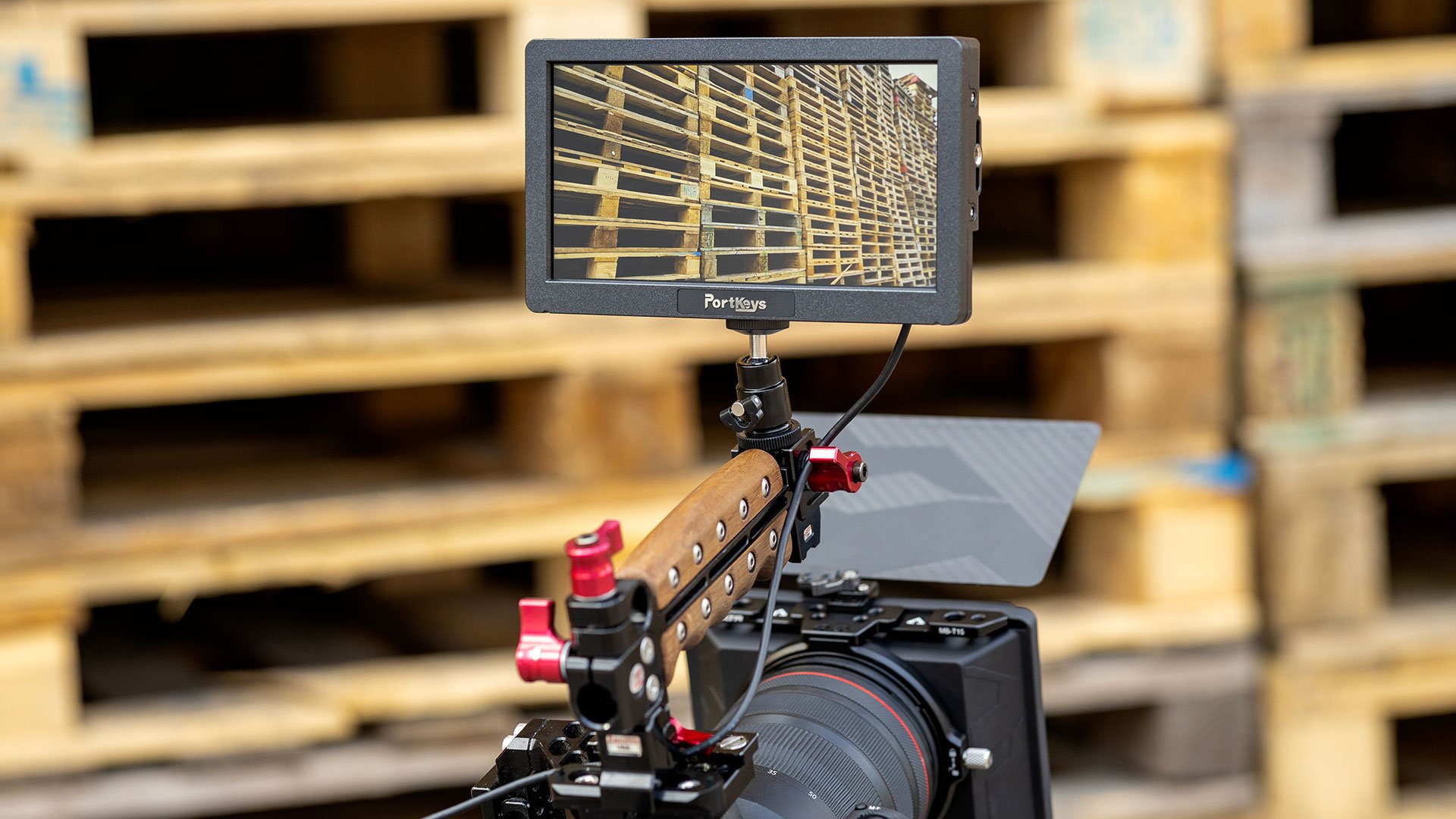 Portkeys HD7H on-camera monitor