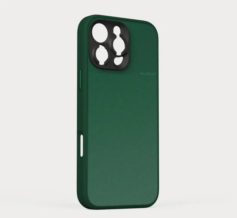 Moment Camera Case for iPhone 16 Pro Max in Ivy