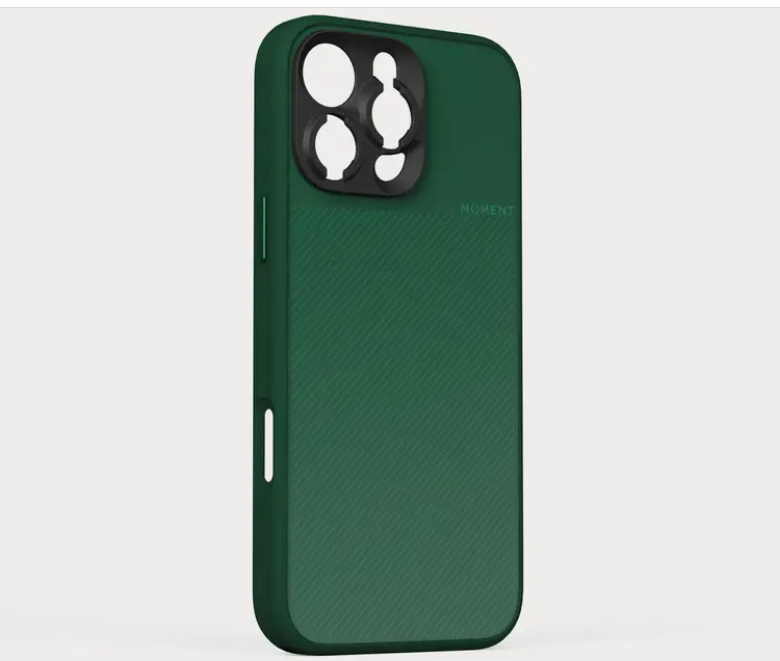 Moment Camera Case for iPhone 16 Pro in Ivy