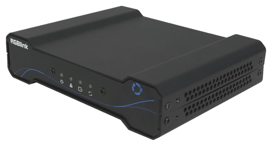 Transmitter or receiver
