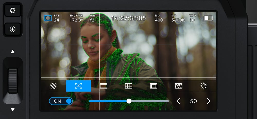 Blackmagic PYXIS 12K PL – Large 4″ touchscreen