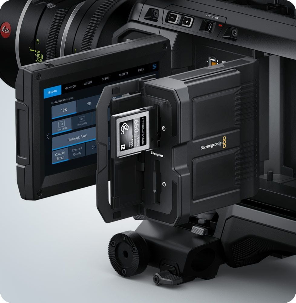 Blackmagic Design Media Module CF – CFexpress cards instead of the 8TB module