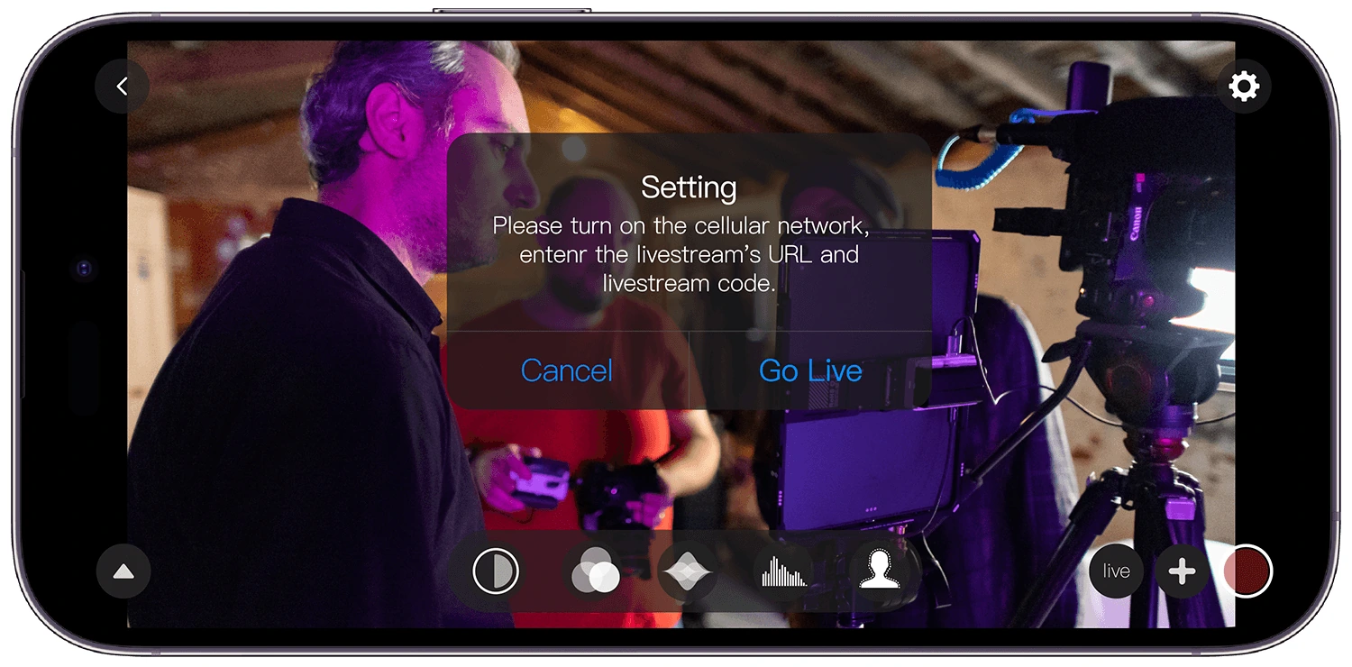 Stream from the mobile app · Accsoon CineView Quad