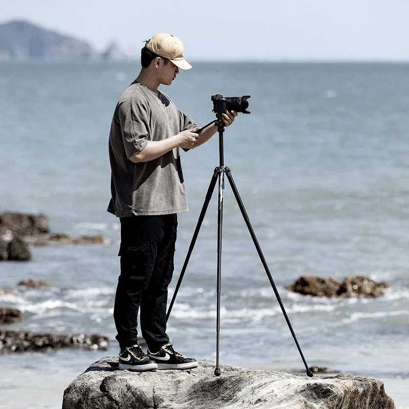 Ulanzi Fotopro Air III F38 used for location filming