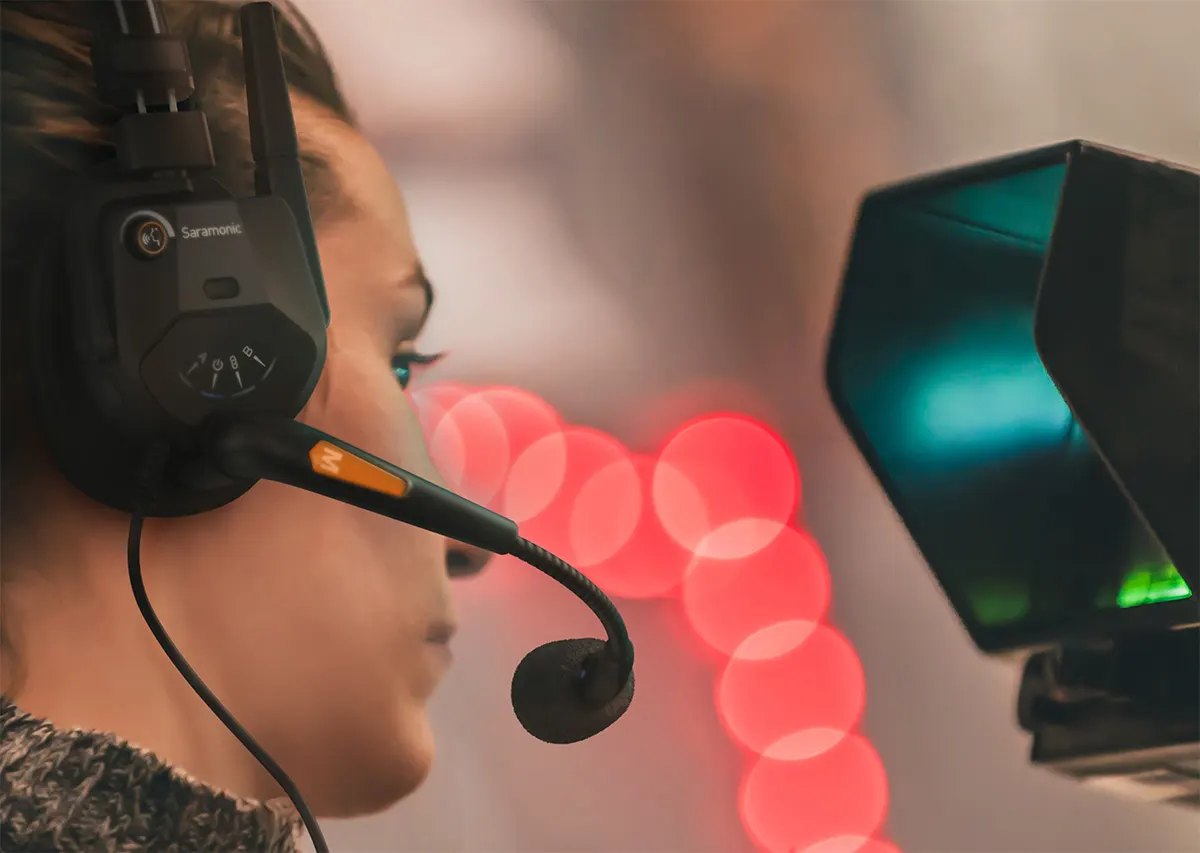 Saramonic WiTalk9 WT2S – Mute, broadcast and push-to-talk