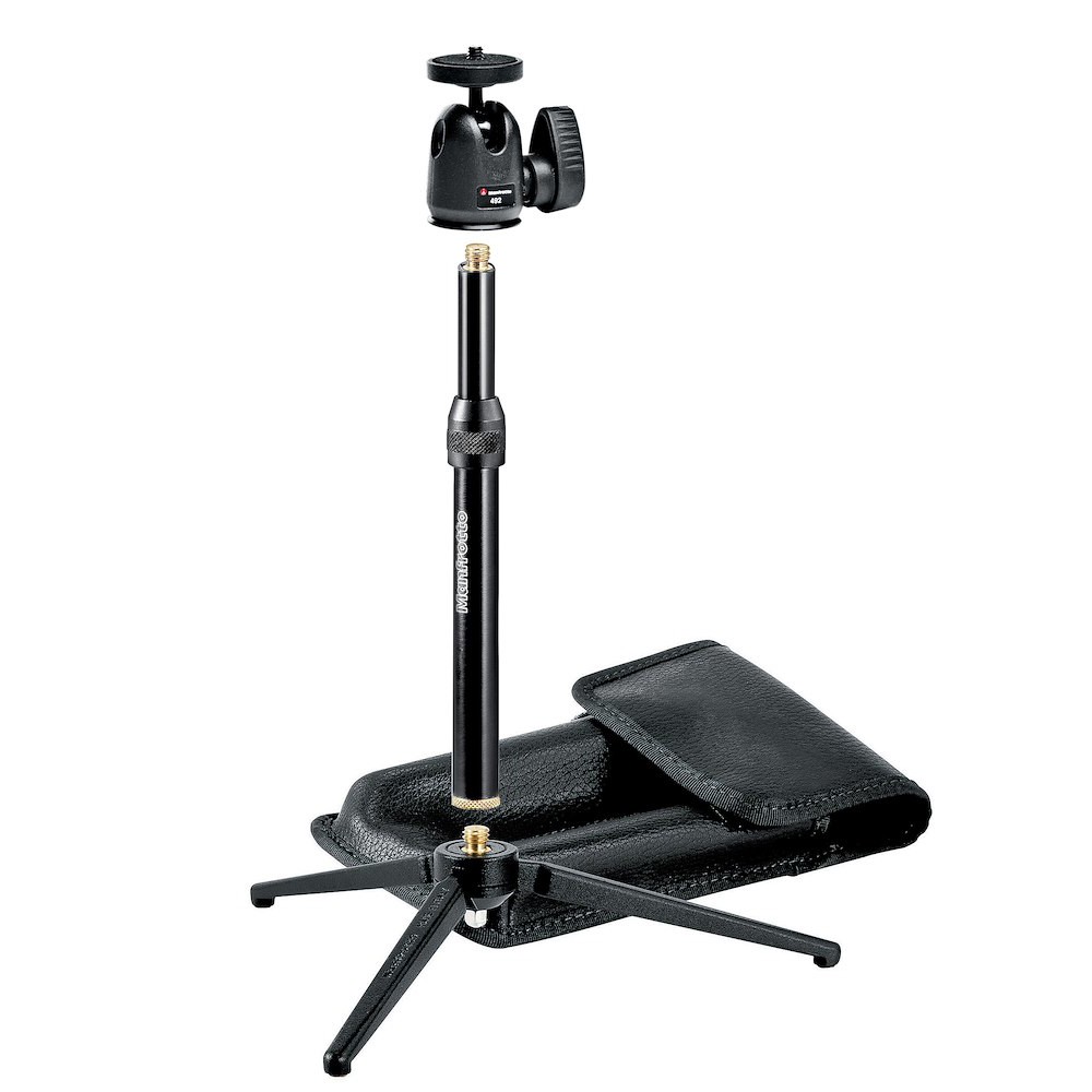 Manfrotto 259B between the 209 tripod and 492 head, illustrated with a bag