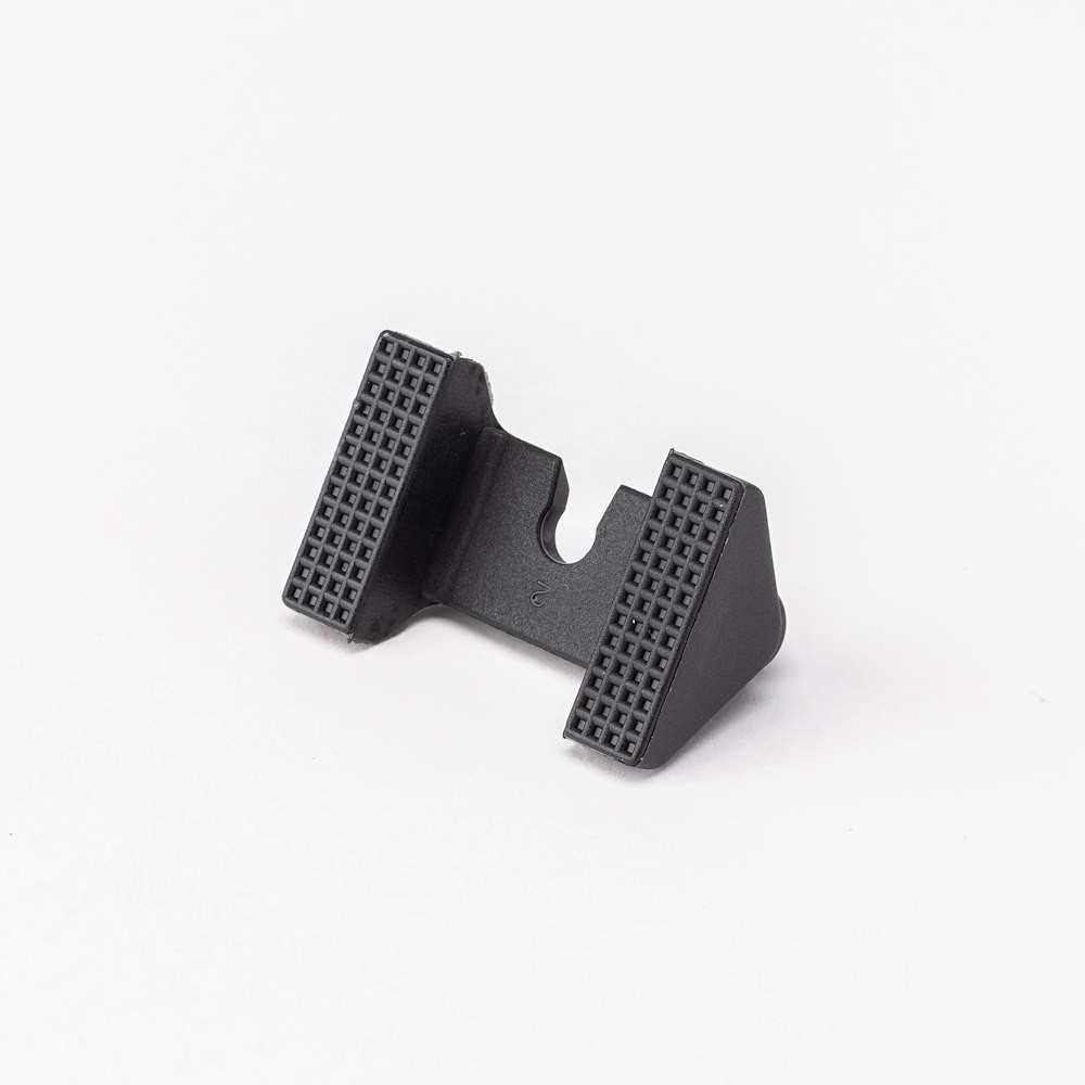 Close-up of the textured support surfaces on the 035WDG wedge