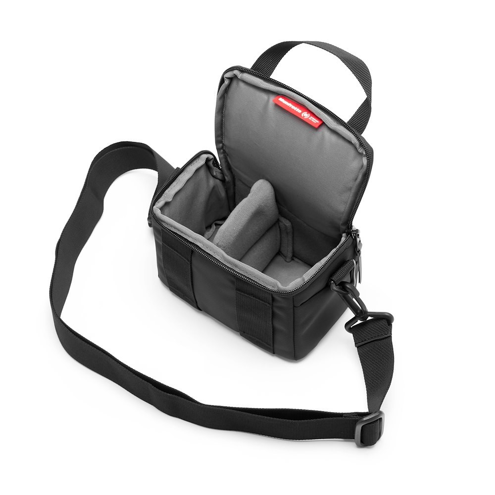 Open interior of Manfrotto Advanced Shoulder Bag XS III
