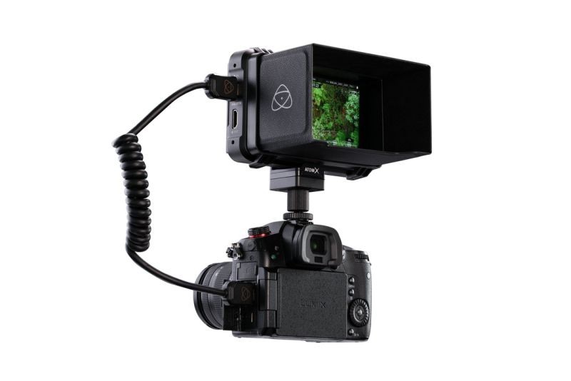 Atomos ATOMSUN007 sunhood fitted to a monitor above a camera