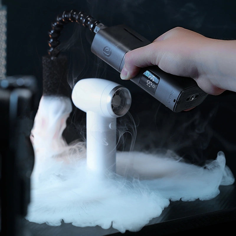 Ulanzi FM02 with atomizing chamber for low fog