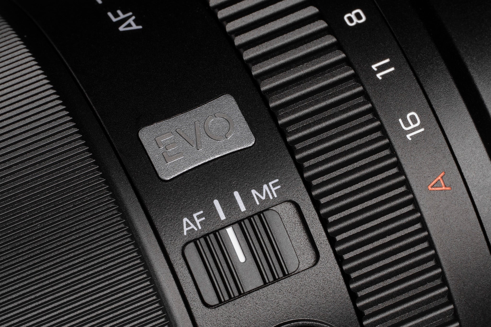 Viltrox EVO lens controls