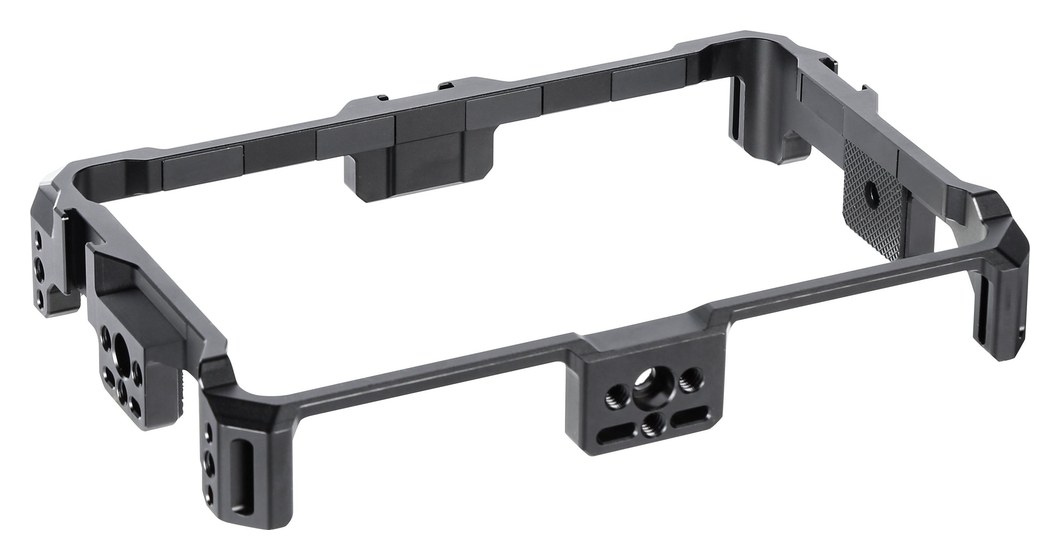 Cage with mounting points all around