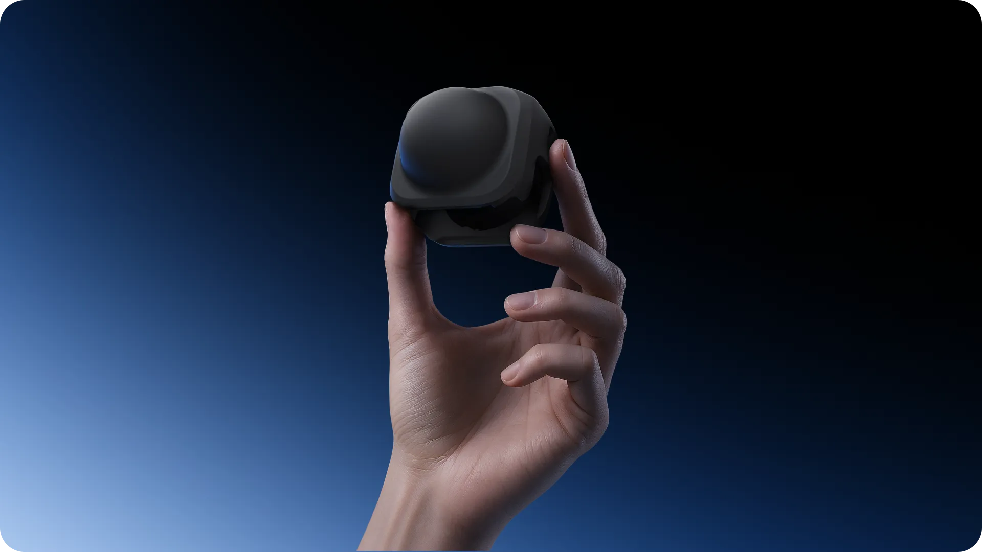 Compact Insta360 silicone lens cap held in a hand