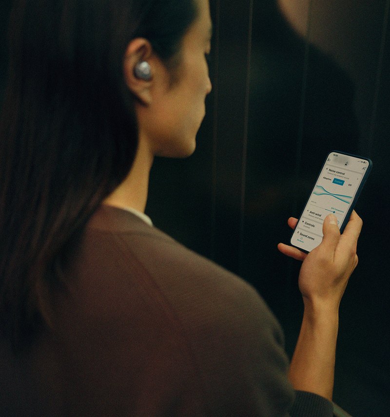 Sennheiser MOMENTUM True Wireless 5 Copper – Dolby Atmos spatial audio and lossless streaming