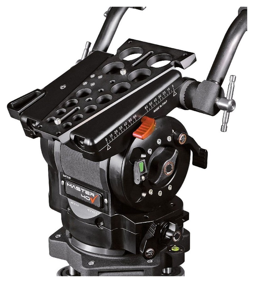 Cartoni Master 40 – Controls on the sides
