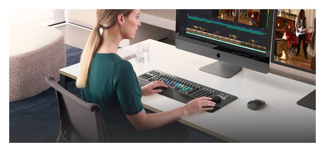 DaVinci Resolve Editor Keyboard – Both hands on the edit