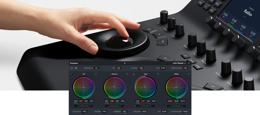 DaVinci Resolve Mini Panel – Trackballs for lift, gamma and gain