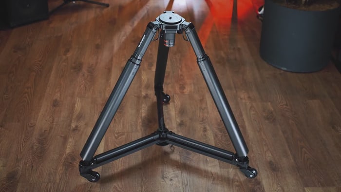 Works with any tripod