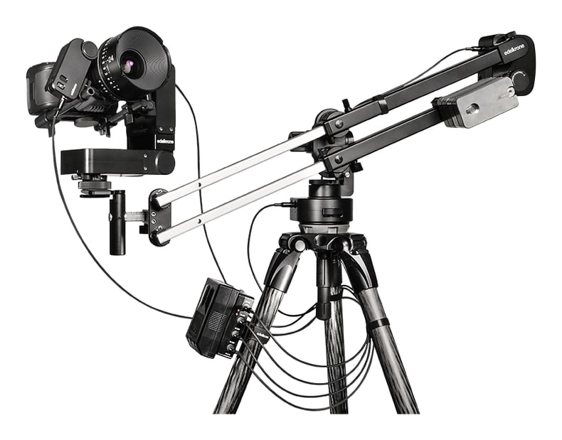 Works great with the edelkrone motion control ecosystem