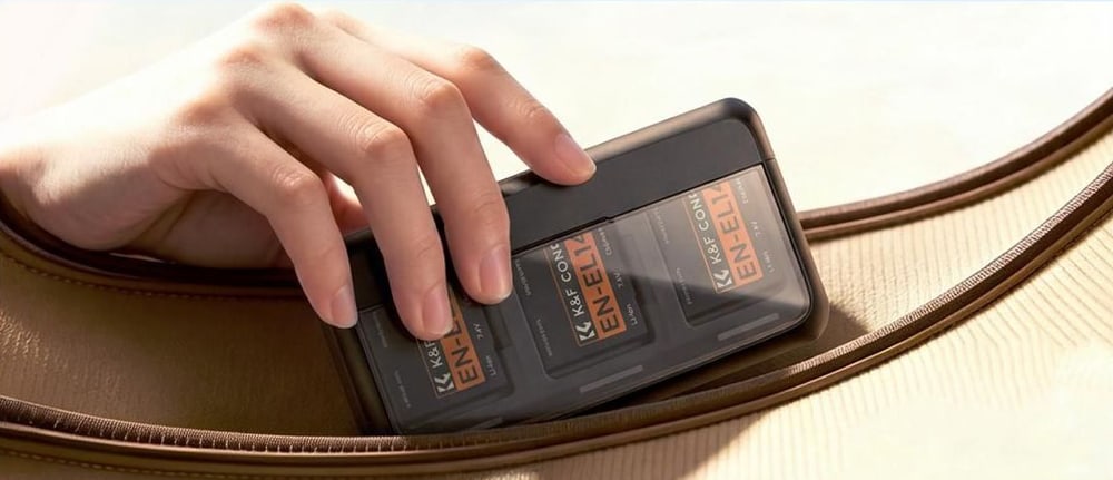 Triple-slot charger