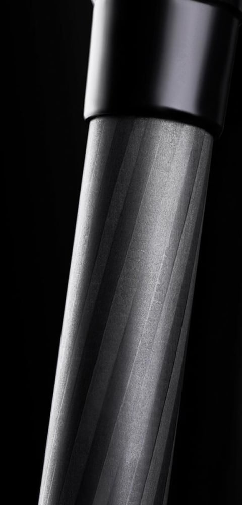 Carbon fibre legs