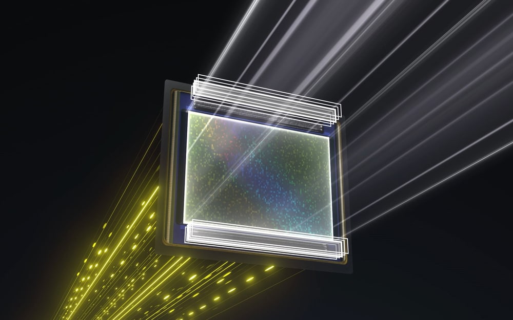 The world's first partially stacked sensor