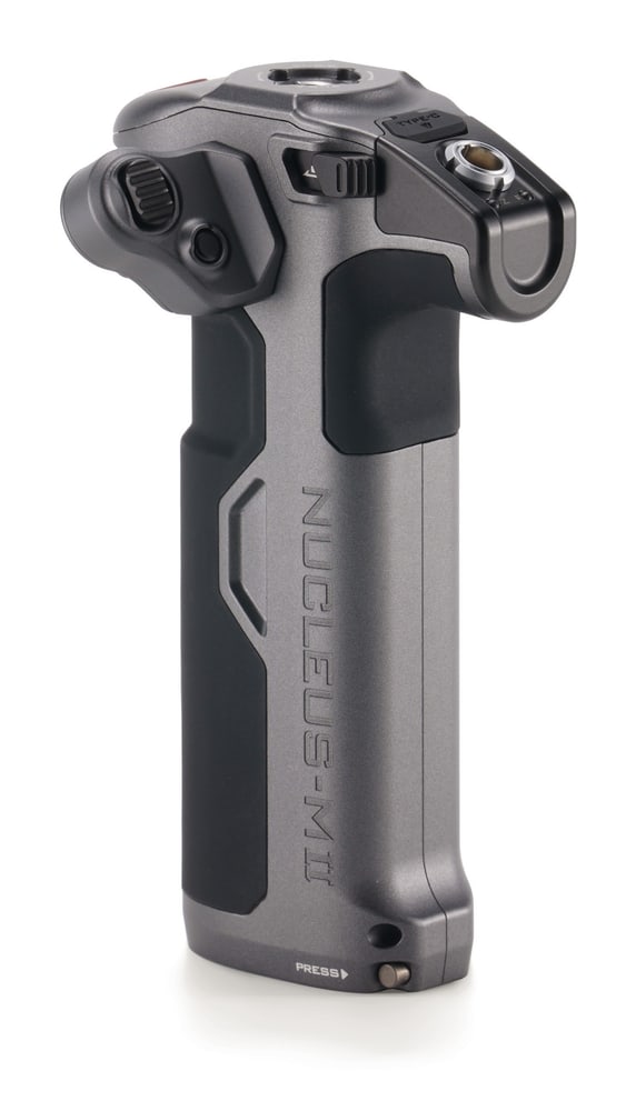 The right grip with the Zoom Module