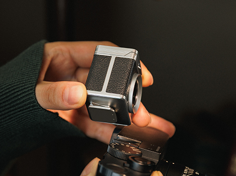 28mm optical viewfinder for waist-level viewing
