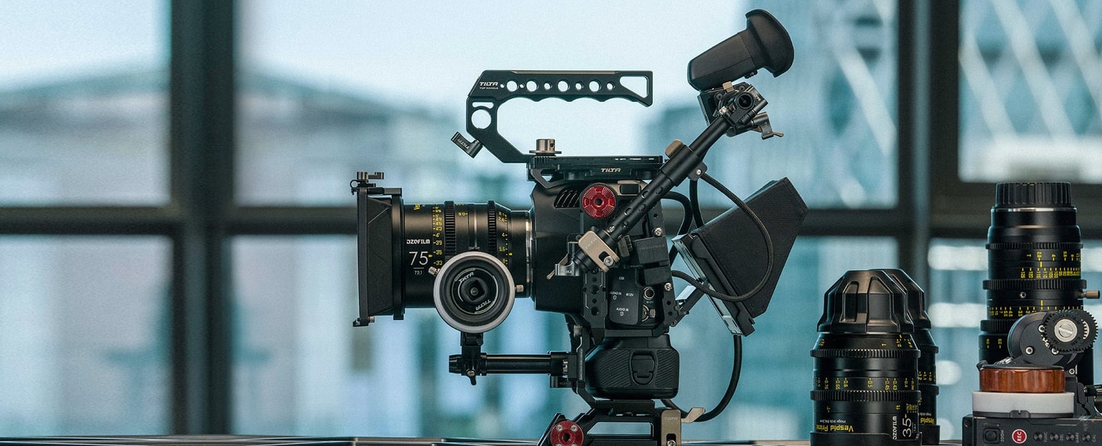 The Tilta Advanced Kit TA-T11-A-B is the best equipped set for the Blackmagic Pocket Cinema Camera 6K Pro and 6K G2