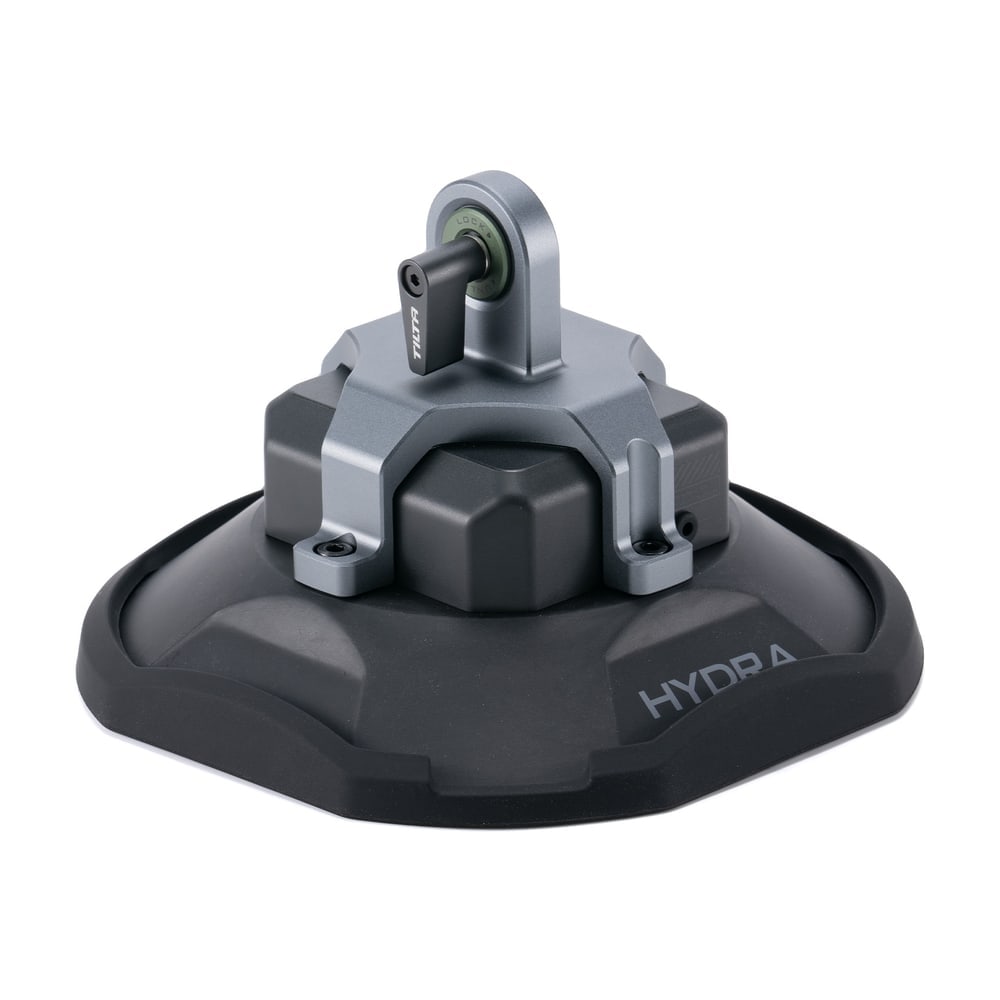 A suction cup that watches itself