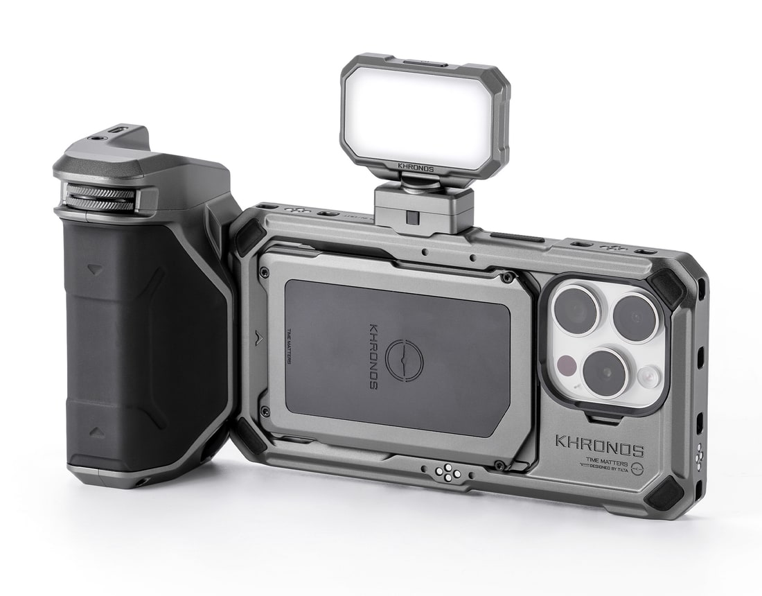 A filmmaking cage around the phone