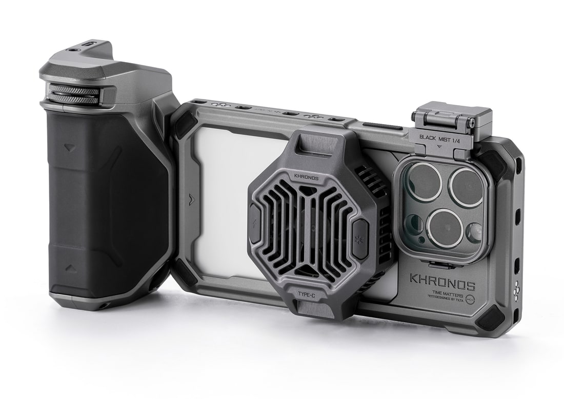 A filmmaking cage around the phone