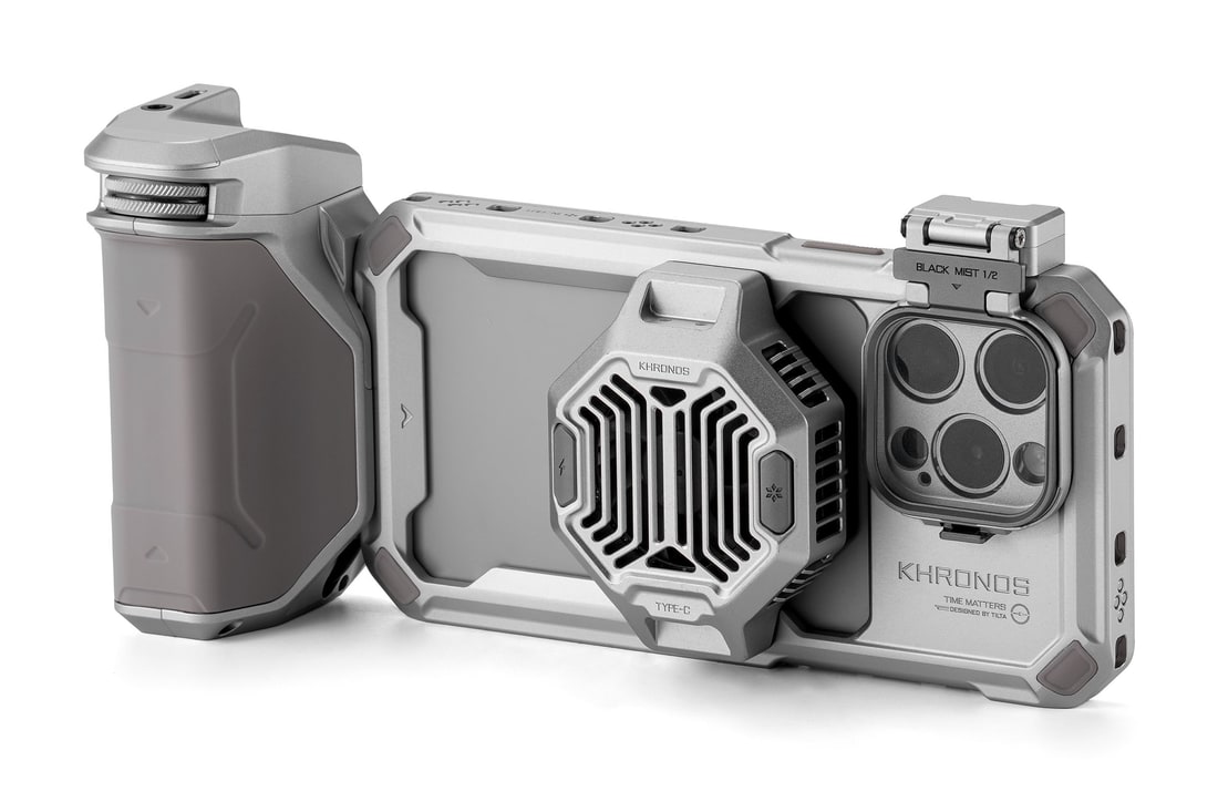 A filmmaking cage around the phone